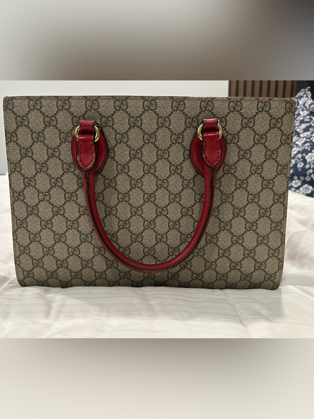 Gucci Beige GG Supreme Tote with Red Leather Handles used in great condition